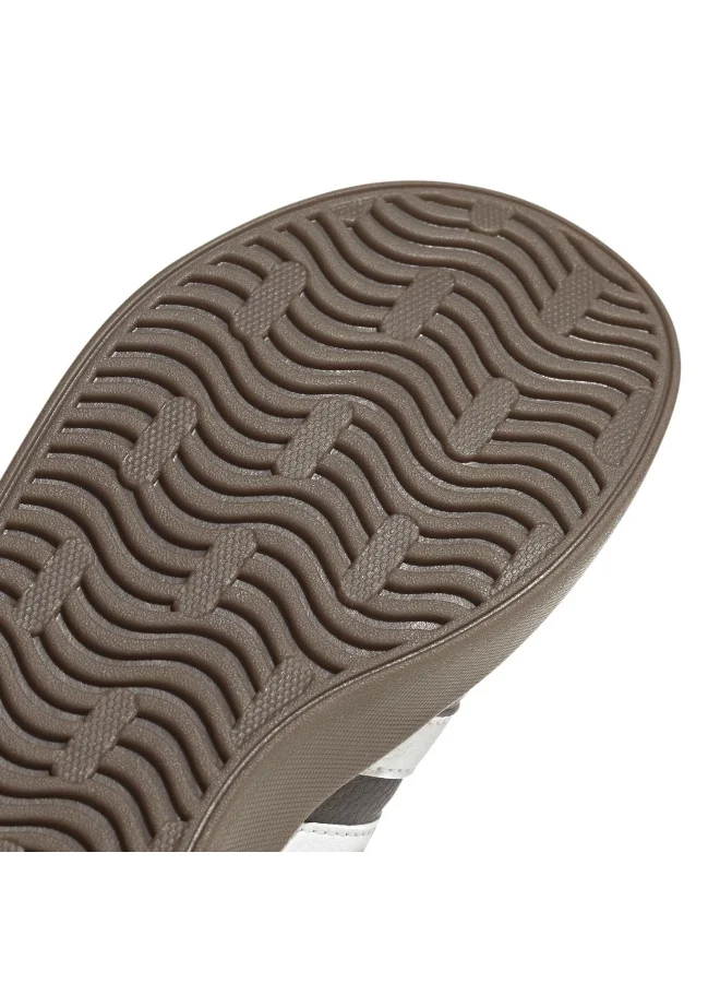 adidas أحذية رياضية للأطفال   .    سوداء