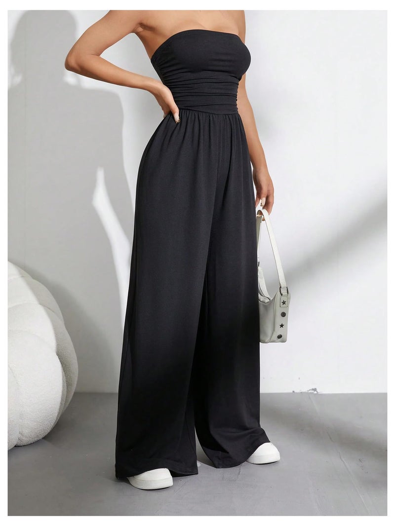 OYOANGLE Women's Strapless Jumpsuits Ruched Wide Leg Tube Romper Vacation Going Out Summer Outfits Black Medium - Image 3