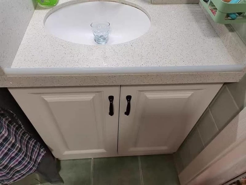 شريط ختم شاشة الدش ذاتية اللصق أبيض 10 أمتار حاجز تناثر المياه لأحواض أسطح المطبخ - Image 4