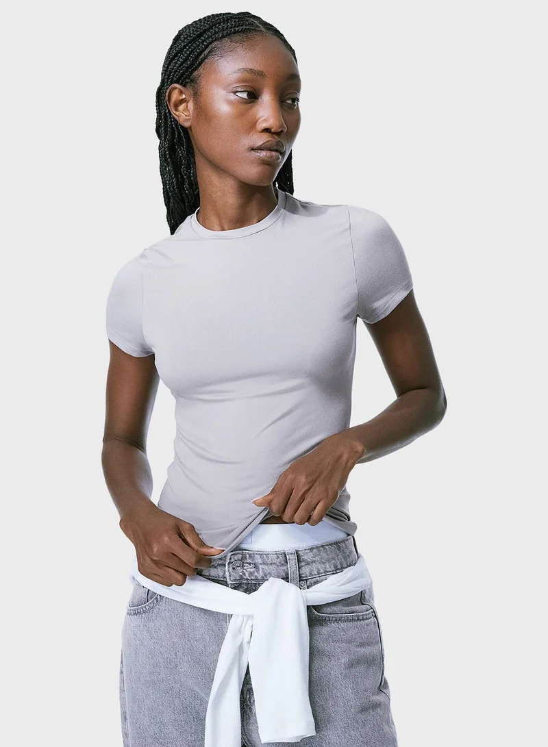 H&M Crew Neck Fitted T-Shirt