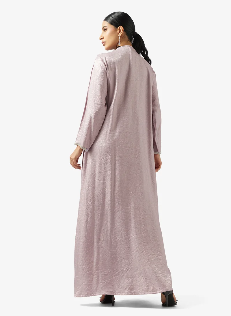 جولدن ابل عباية بياقة على شكل حرف  مع ترتر