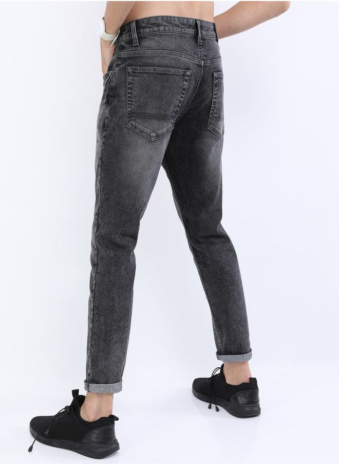 Mid Rise Light Wash Jeans - pzsku/Z38F9B7CA1A7022780176Z/45/_/1710515561/bc530ca2-5d86-4dbd-a7bf-063f7d397725