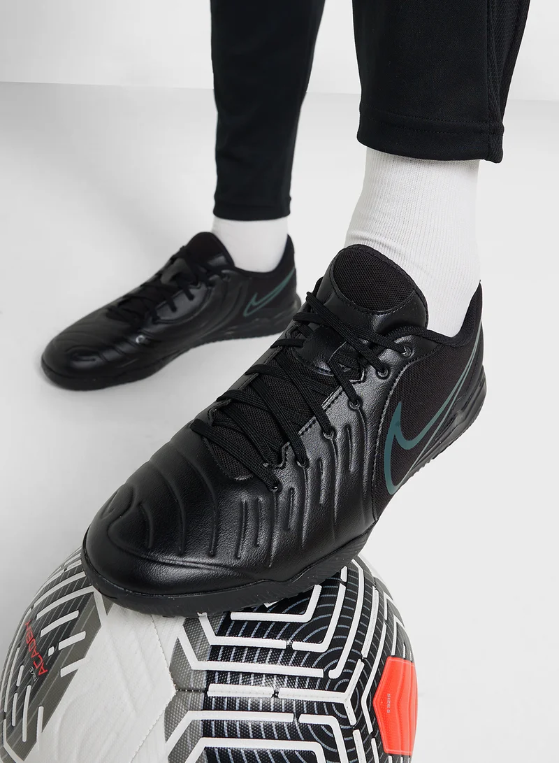 Nike Legend 10 Club Ic