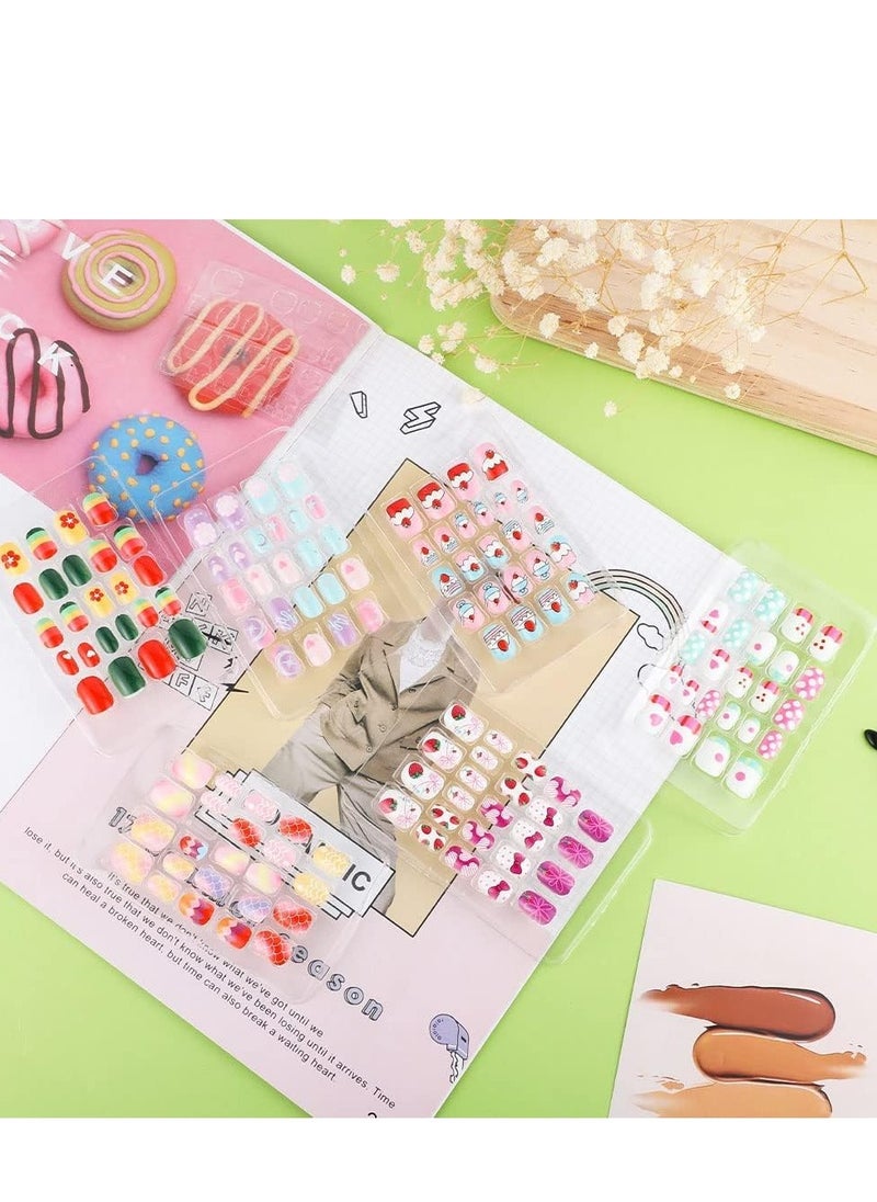 Captaintech 144 Pieces Kids Stick On Nails Full Cover Children False Short Press Sets Fake Cartoon Nail Pattern for Girls Art Decoration  - Image 4