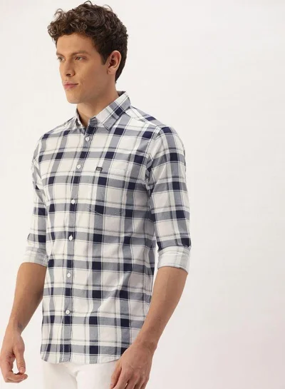 شركة المرآب الهندية Men Slim Fit Checkered Full Sleeves Cutaway Collar Casual Shirt