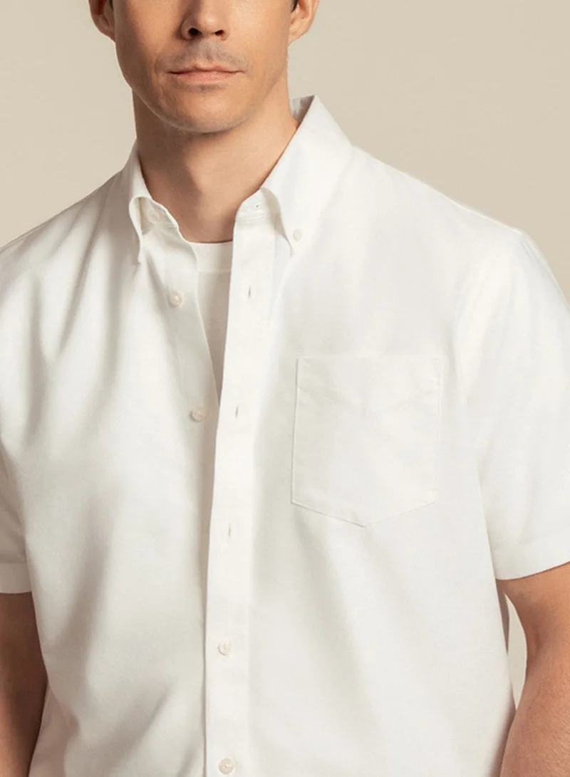 جيوردانو Men’s Regular Fit Wrinkle‑Free Short Sleeve Oxford Shirt