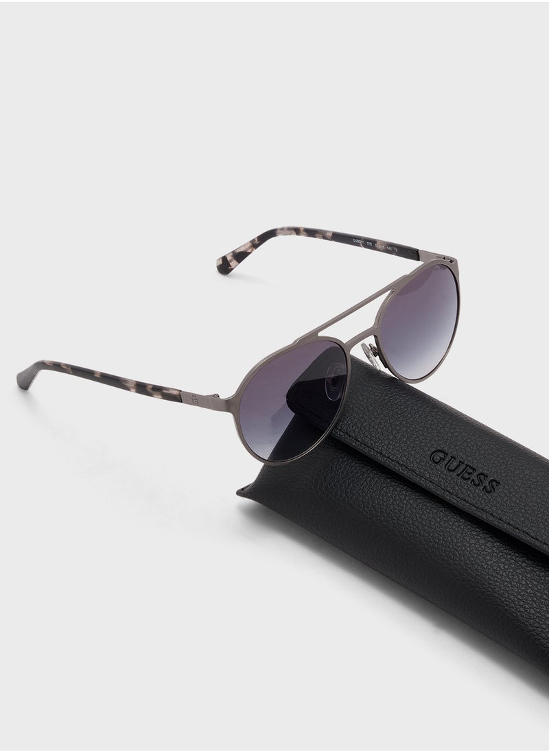 GUESS Uv-Protected Round Sunglasses  - Image 5