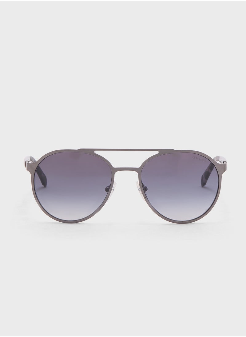 GUESS Uv-Protected Round Sunglasses  - Image 2
