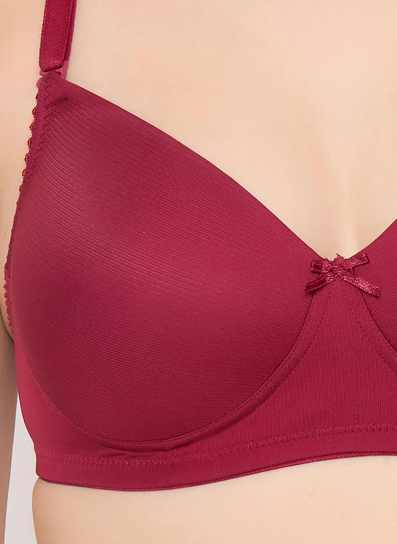 Clovia Clovia Padded Non-Wired Full Coverage Self Striped Multiway T-shirt Bra in Maroon