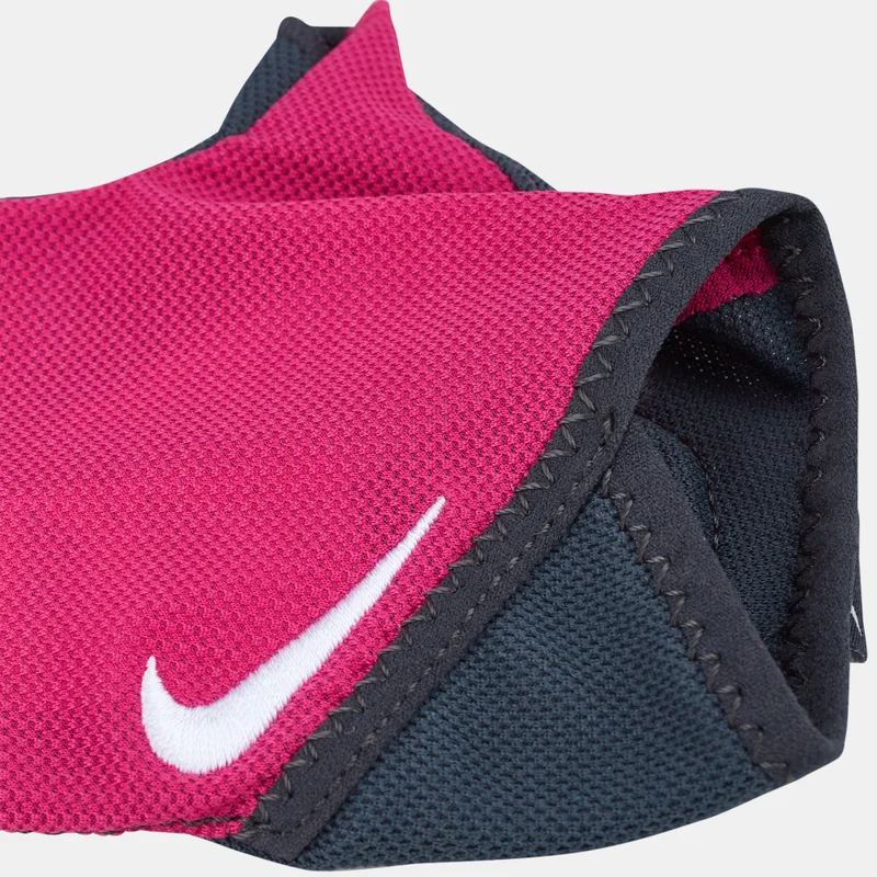 Nike Women's Gym Essential Training Gloves