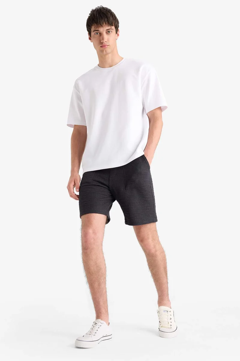 ديفاكتو Relax Fit Tied Waist Bermuda Shorts