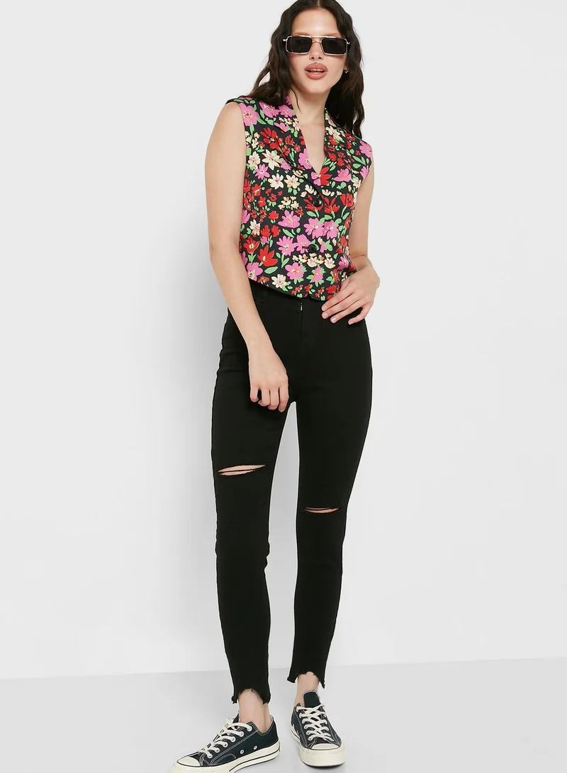 Ginger Distressed Detail Jeggings