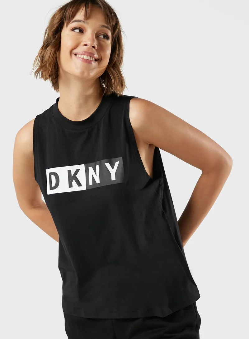 DKNY Logo Crew Neck T-Shirt
