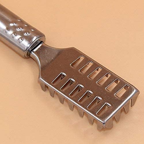 Hudioo Hudioo Fish Scaler Tool, Metallic Fish Scale Remover, Scraper & Cleaner, Sawtooth Descaler for Easy Fish Cleaning, Skin Peeler, Kitchen Tool - Image 3