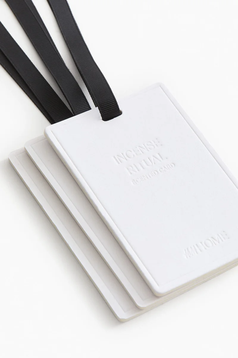 H&M 3-pack scented cards