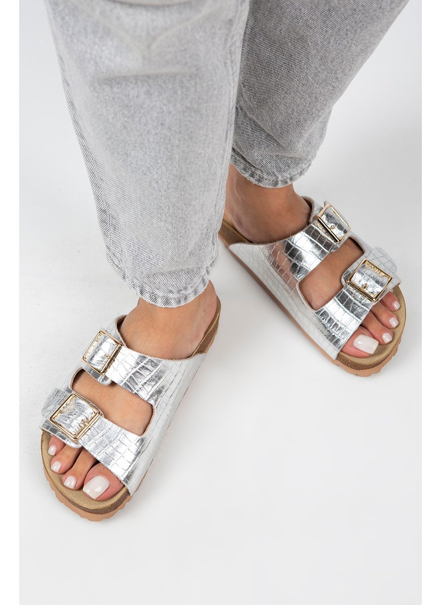 Manijero Croco - Hb Women's Genuine Leather Double Buckle Crocodile Silver Slippers  - Image 5