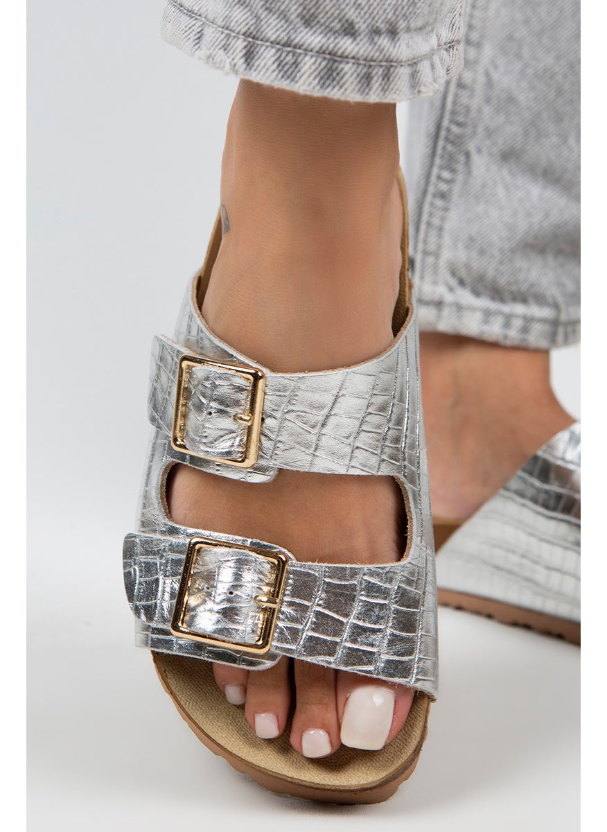 Manijero Croco - Hb Women's Genuine Leather Double Buckle Crocodile Silver Slippers  - Image 4