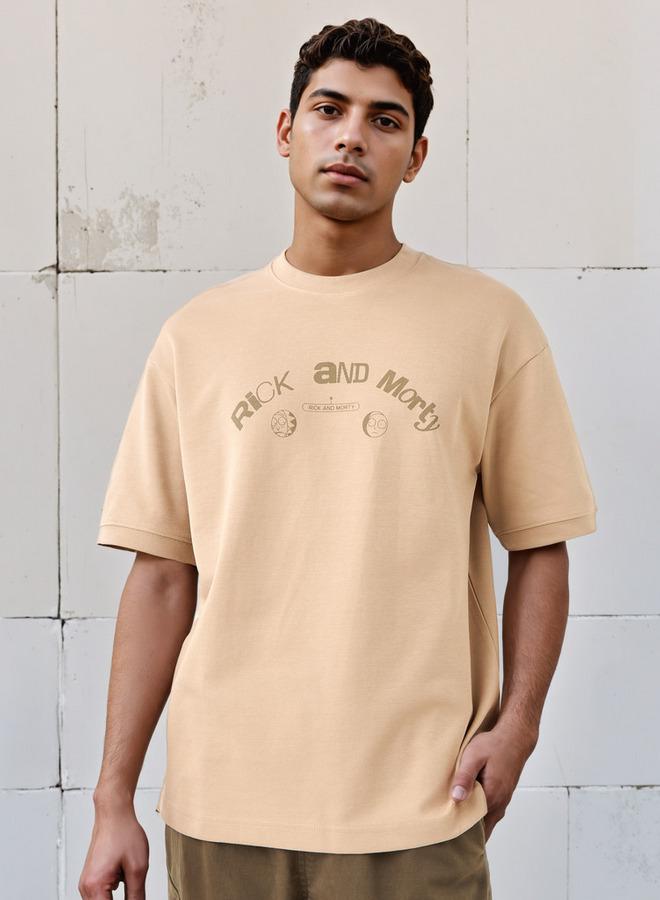 اس بي كاركترز تيشيرت رجالي بطبعة ريك ومورتي بياقة دائرية وأكمام قصيرة بقصة مريحة - Image 2