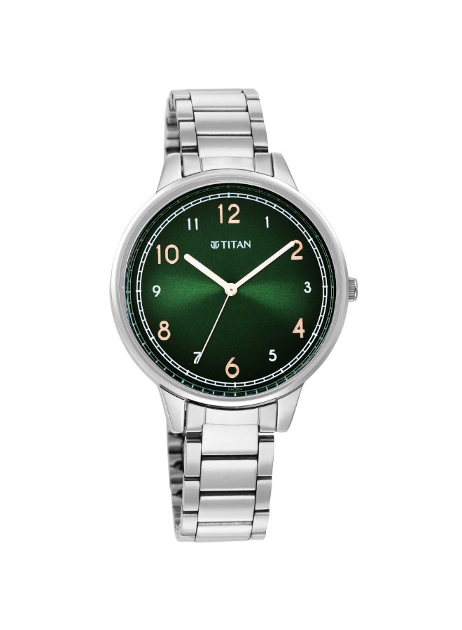 TITAN Trendsetters Green Dial 2648SM05  - Image 2