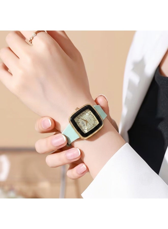 GiGi Women's wristwatch with a PU leather strap and quartz movement; a stylish, casual timepiece—perfect as a gift for birthdays or graduations—suitable for everyday wear - Image 4