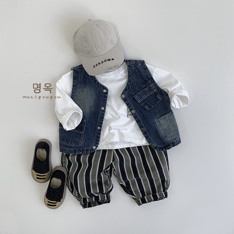 Children'S All-Match Black And White Long-Sleeved T-Shirt Autumn New Men'S And Women'S Baby Letters Printed Casual Top Huzhou Zhili - Image 4