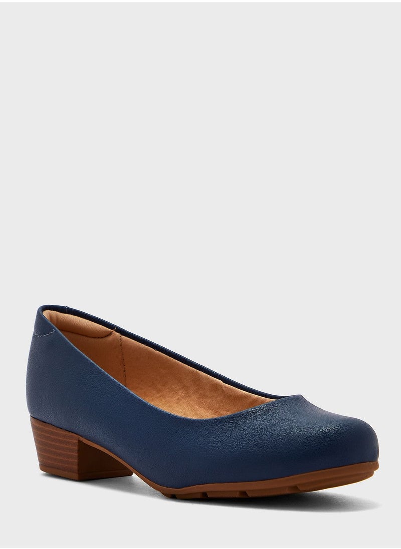MODARE - Brinley Low-Heel Pumps - Image 1