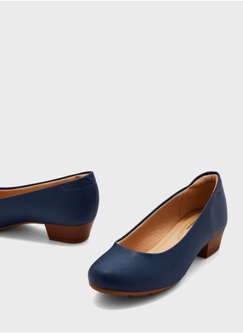 MODARE - Brinley Low-Heel Pumps - Image 1