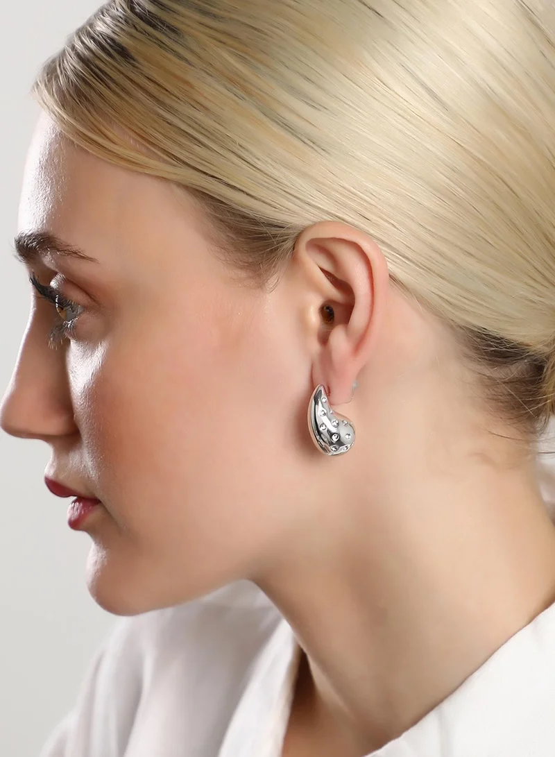 سوهي قرط صناعي على شكل دمعة صغيرة مجوفة