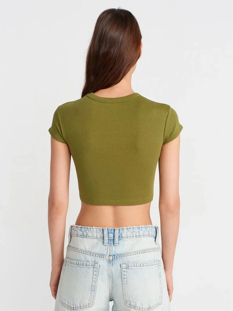 Dilvin DILVIN Women's Slim Fit Crop Crew Neck T-Shirt