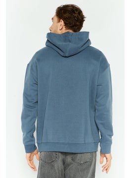 LEE Men Hooded Brand Logo Long Sleeves Sweatshirt, Slate Blue  - Image 3