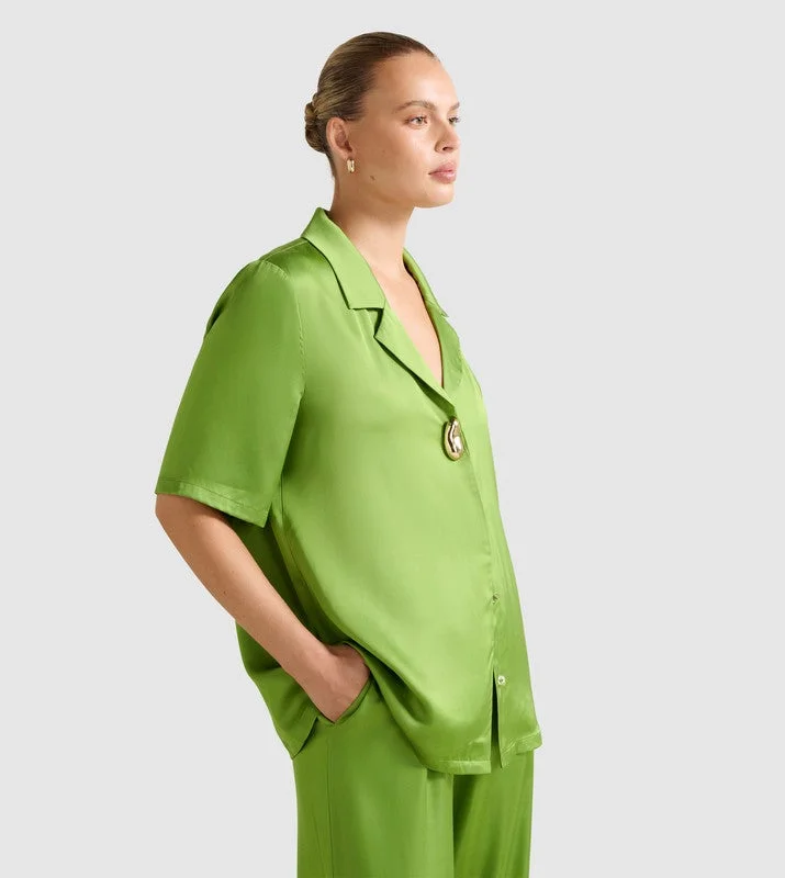 forever new  CARRIE Short Sleeves Oversized Shirt for Women | Best Price UAE