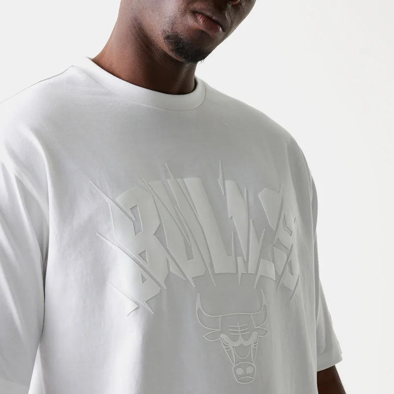 New Era White Men's NBA Chicago Bulls T-Shirt  | Best Price UAE