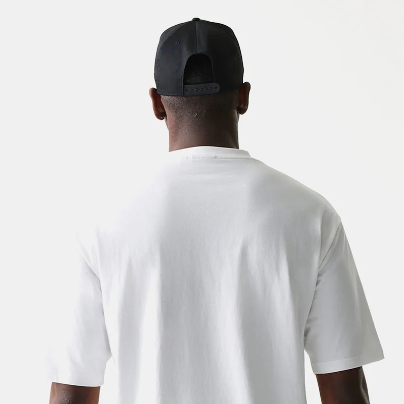 New Era White Men's NBA Chicago Bulls T-Shirt  | Best Price UAE