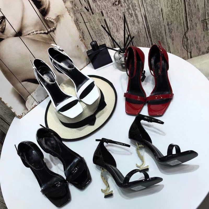 Square Heel Sandals Patent Leather Black Rose Same 2023 Summer Women'S Shoes Metal Head Park Caiying High-Heeled Shoes - Image 4