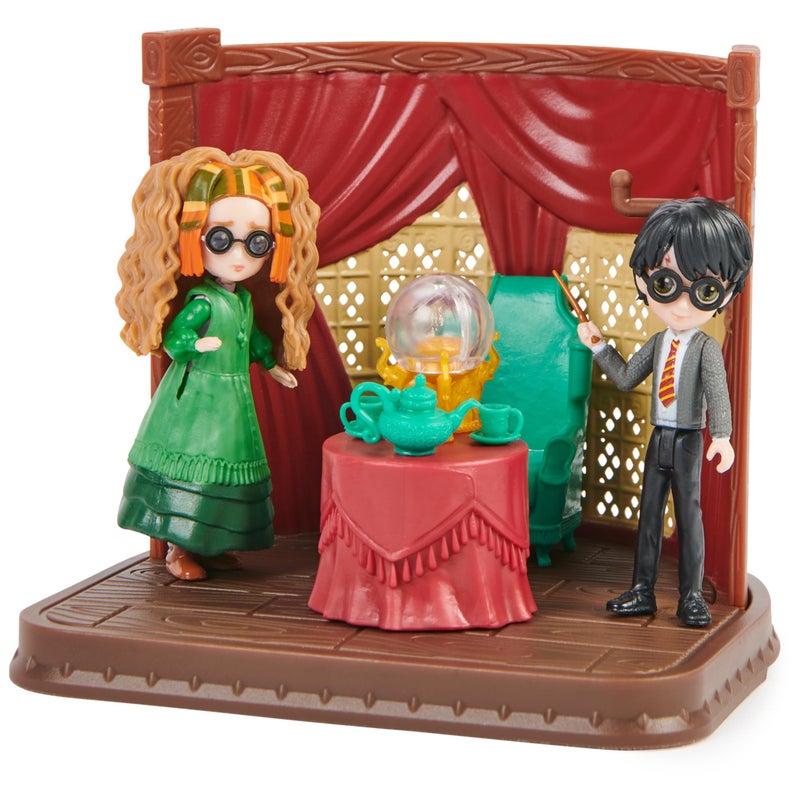 Wizarding World Harry Potter, Magical Minis Hogwarts Divination Classroom, 2 Exclusive Figures and 6 Accessories, Kids Toys for Ages 6 and up - Image 1