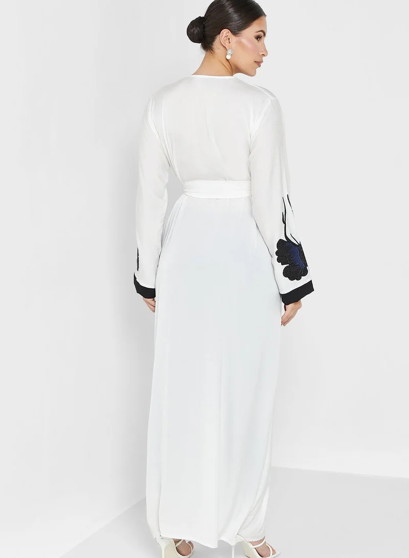 hayas closet Embellished Belted Jalabiya