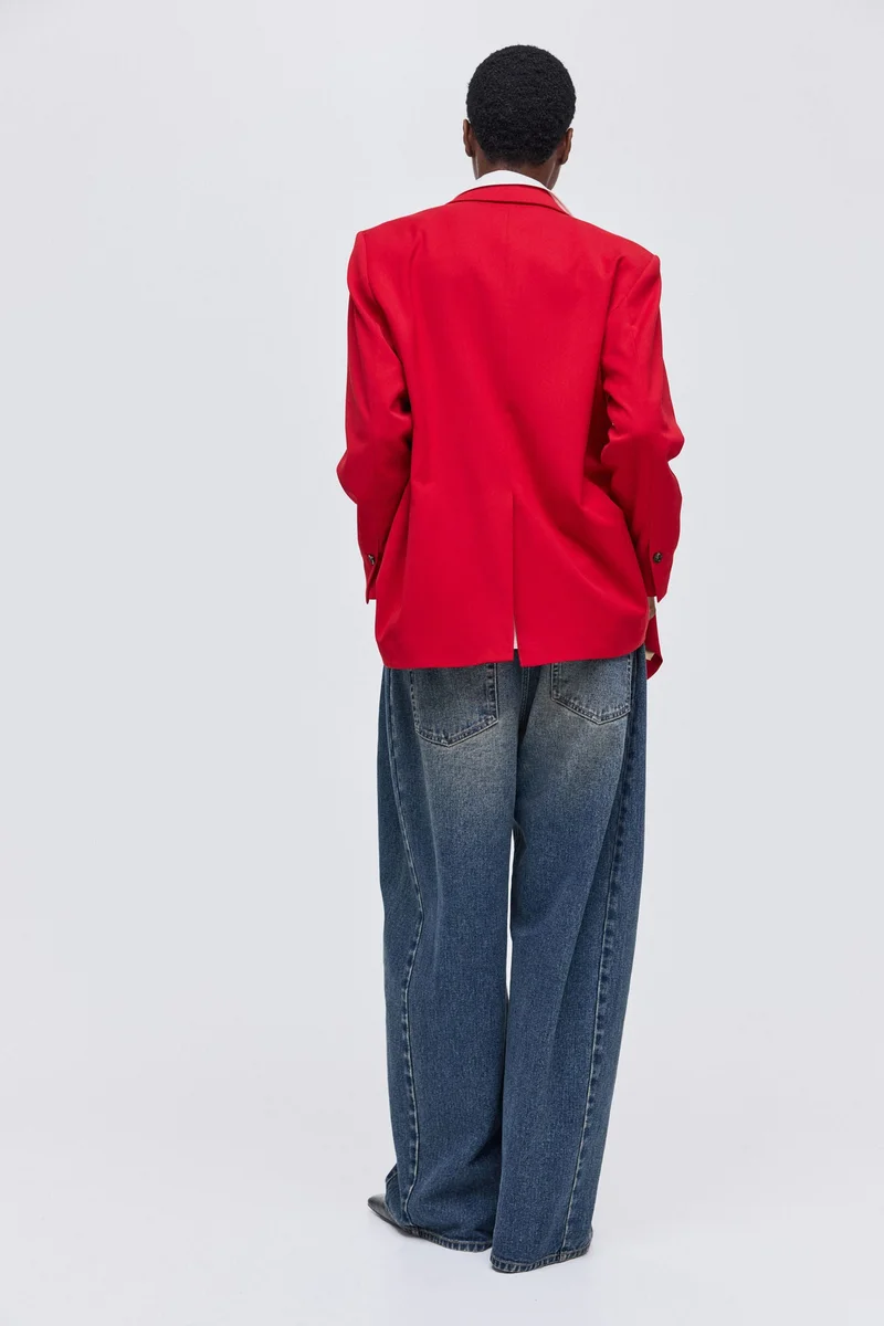 اتش اند ام بليزر بصف واحد من الأزرار