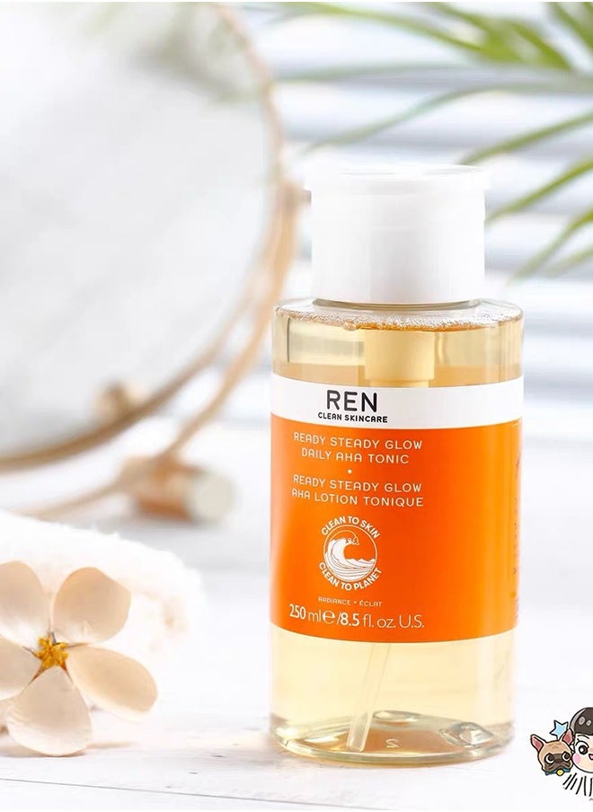 REN CLEAN SKINCARE - REN Clean Skincare AHA Glow Tonic 250 ml - Image 1