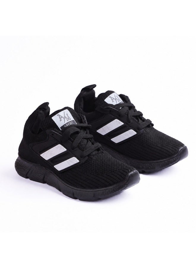 Modern Athletic Shoes with Flexible Sole - Image 2