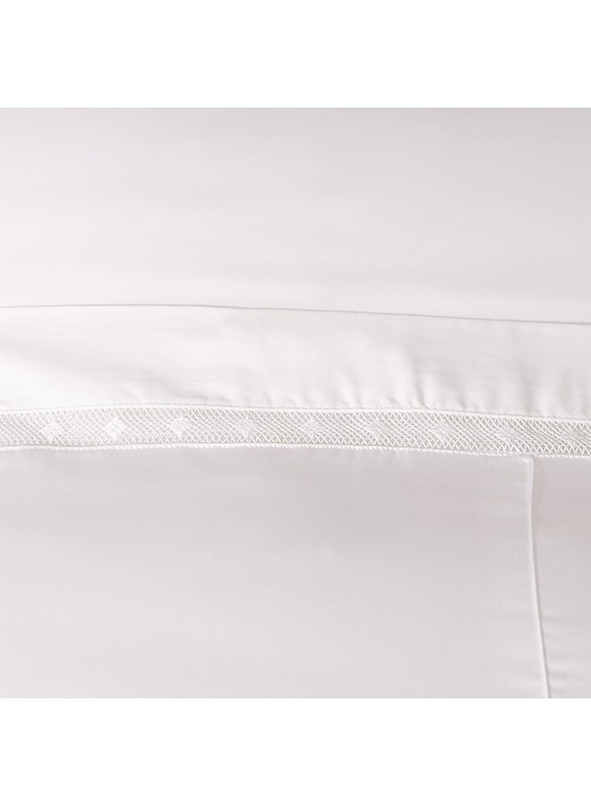 Boutique Blanche 3Pcs cotton duvet cover 230*220cm with embelishment  - Image 5
