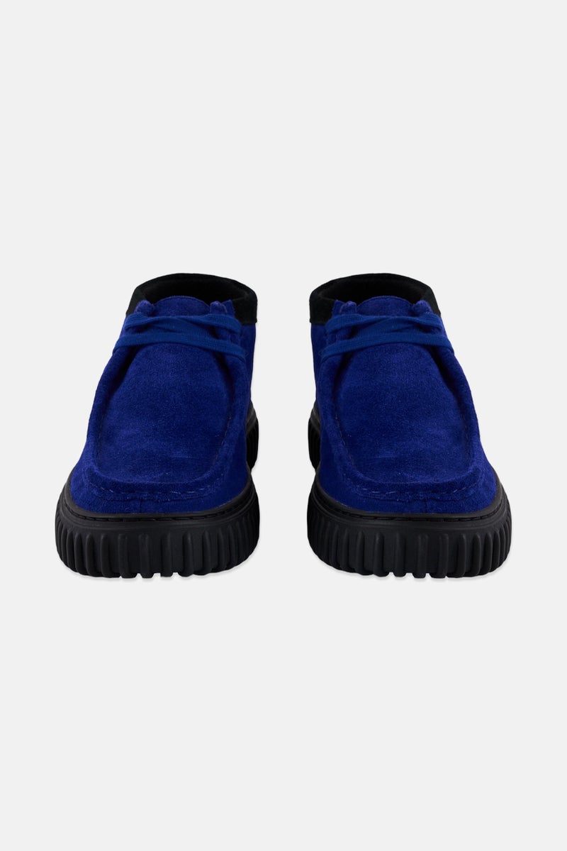 clarks Kids Boy Torhill Standard Fit High Cut Lace Up Shoes, Blue  - Image 3