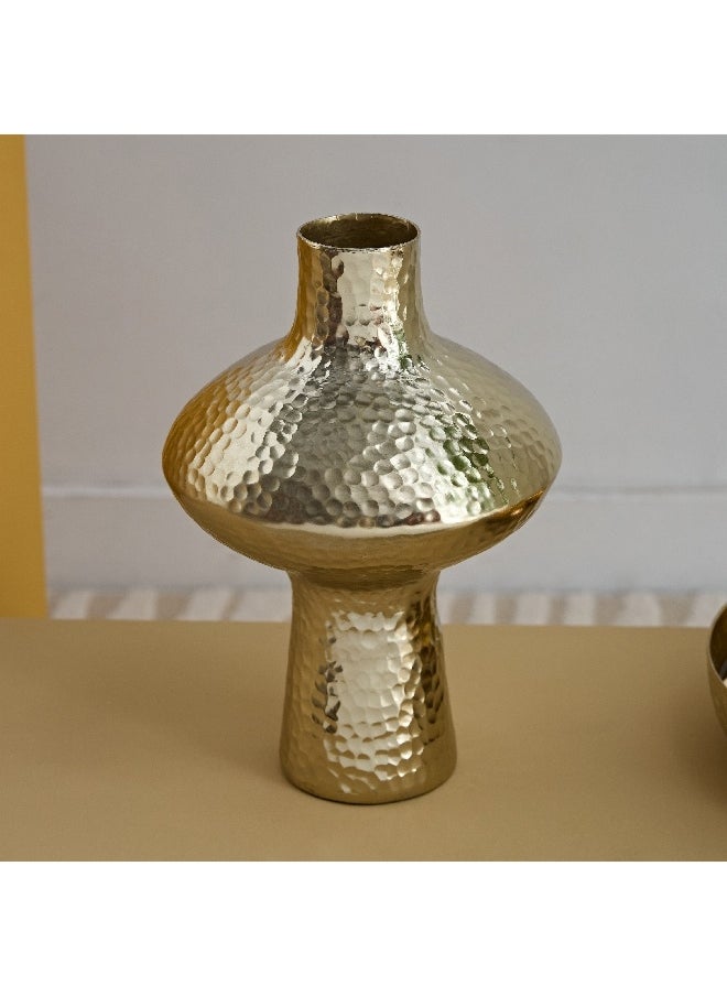 Catlyn Aluminium Hammered Vase 17 x 17 x 28 cm - pzsku/Z3938851E0D816AA1B28BZ/45/_/1729501288/f8f3eb2a-264a-4d7b-9a9c-d72a51d29a68