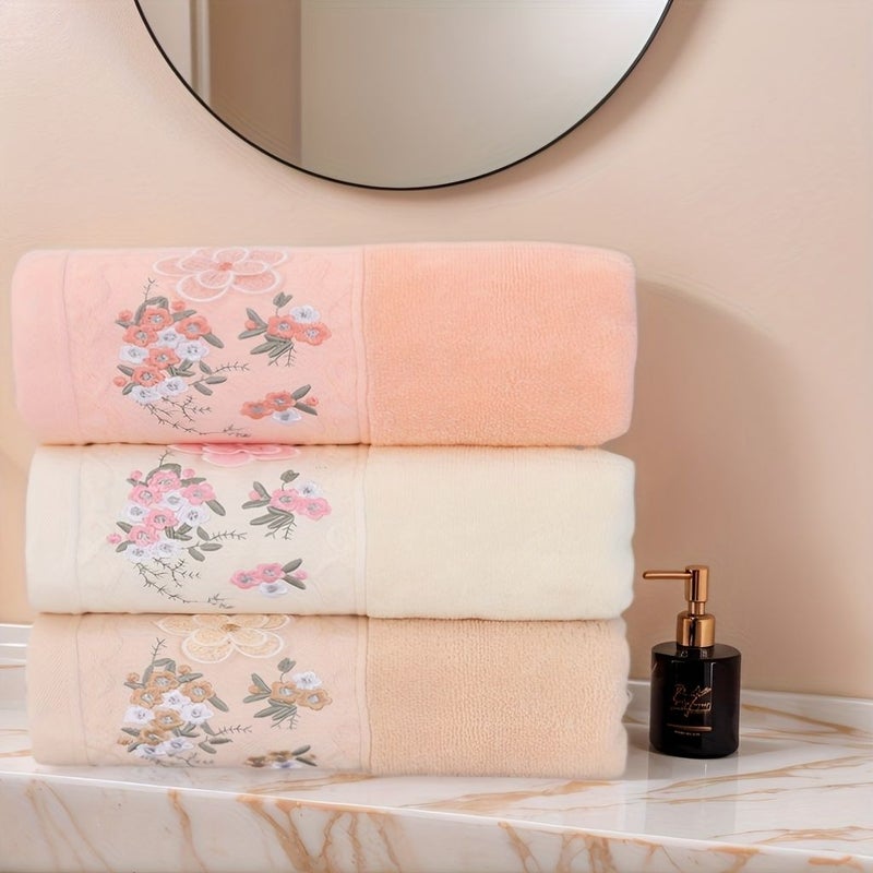 2 قطعة منشفة بيضاء عالية الجودة، مطرزة بخالص، للاستخدام المنزلي للأزواج البالغين، ماصة ولا تتساقط الألياف - Image 1
