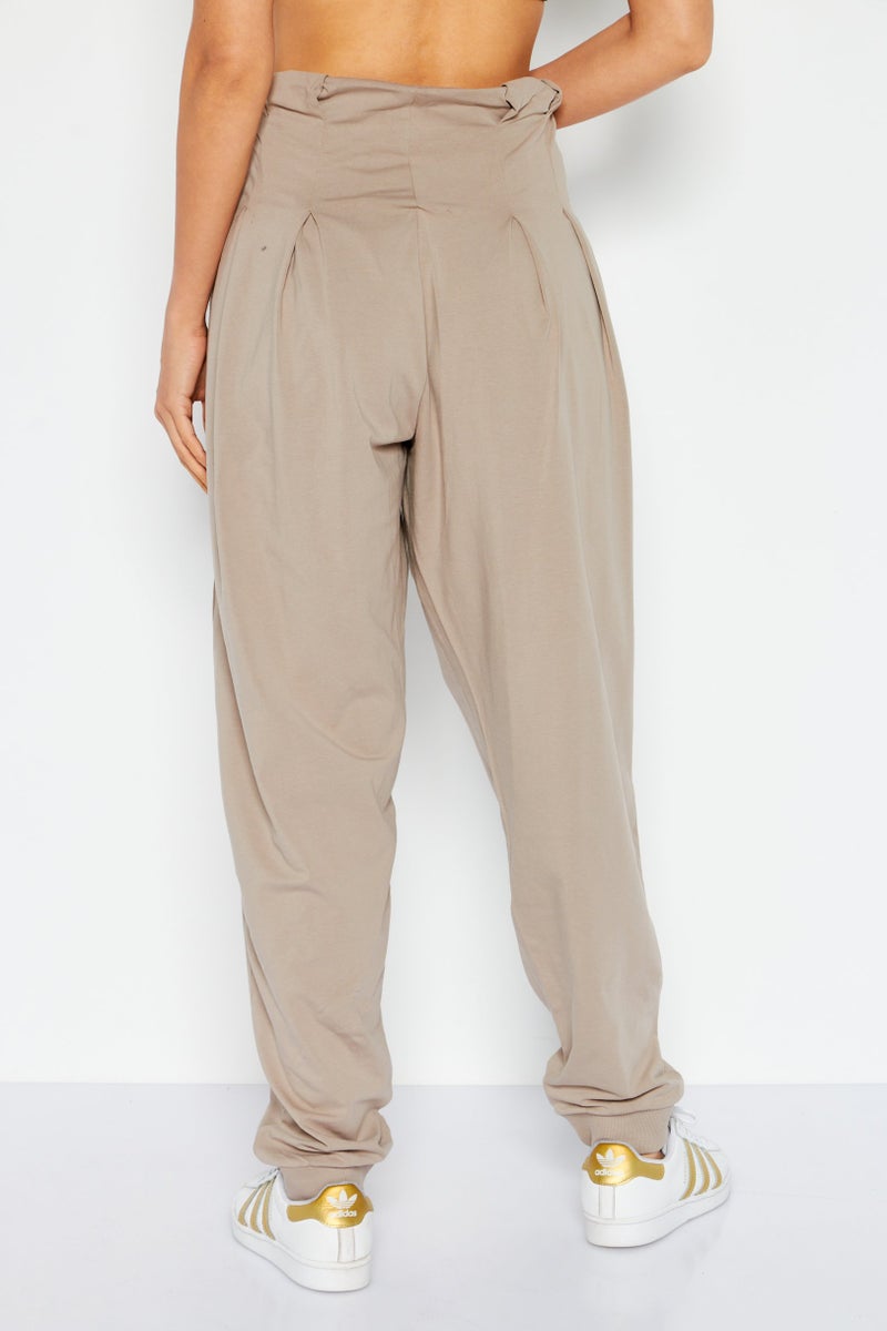 Reebok Women Sportswear Fit Embroidered Logo Outdoor Sweatpants, Grey - Image 2