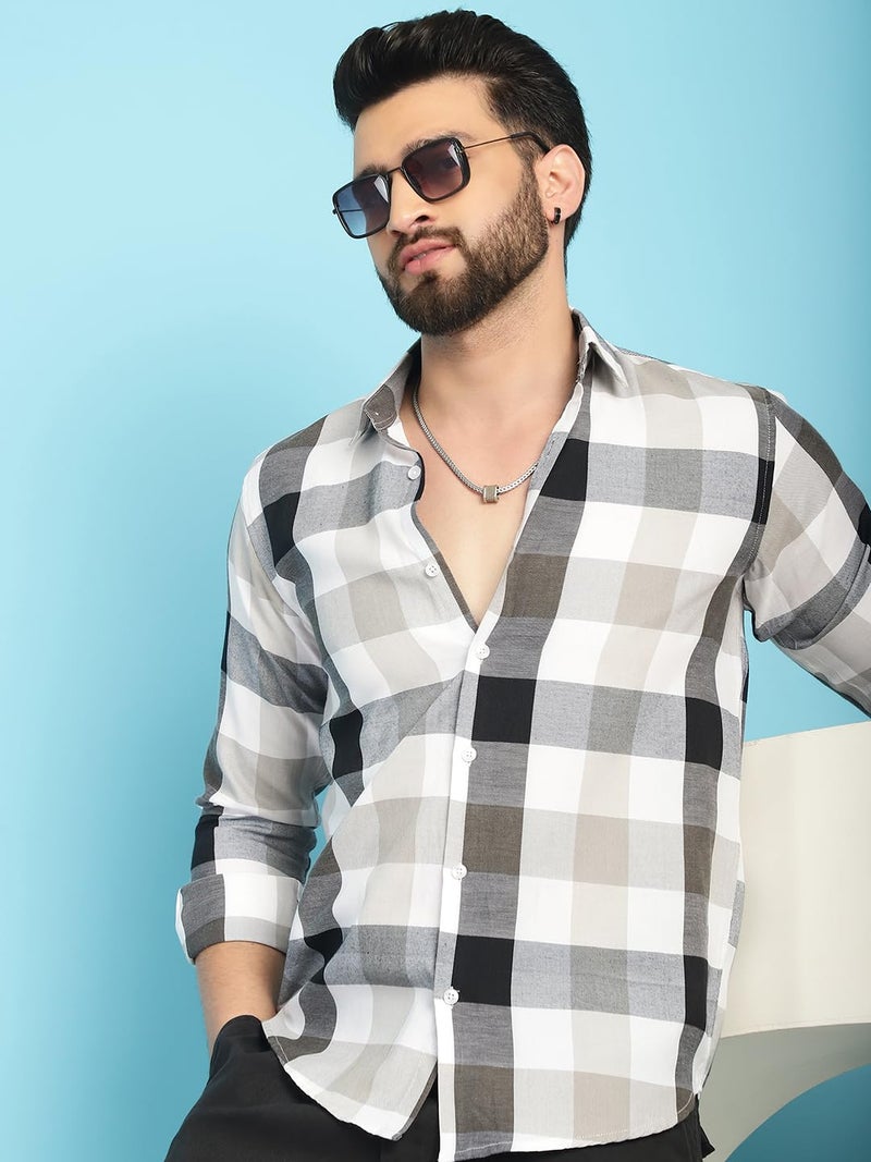 Indian Needle Men's Pure Cotton Checked Casual Shirt in Black and White - Image 5