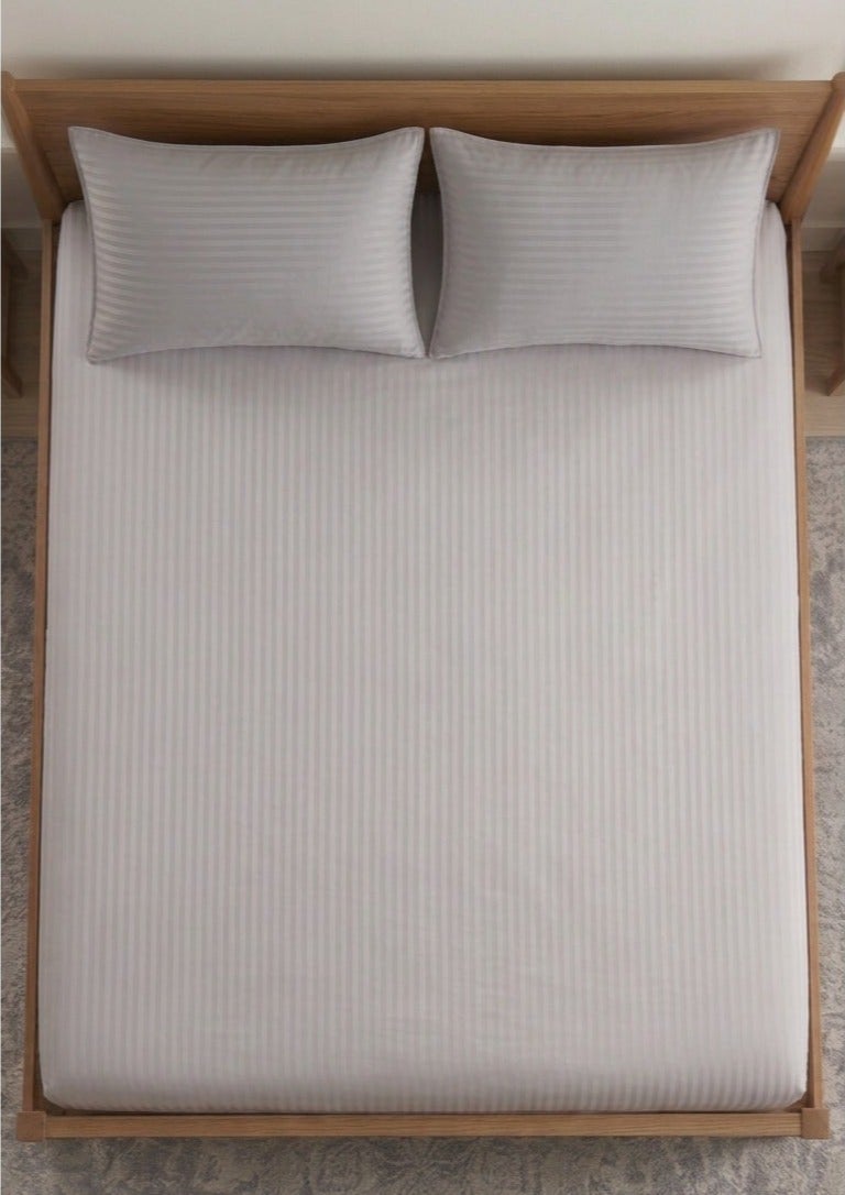ريشا هوم Rishahome King Size 3-Piece Light Grey Stripe Bedsheet Set - 160x200+30 cm Fitted Sheet & 2 Pillow Cases - Image 1