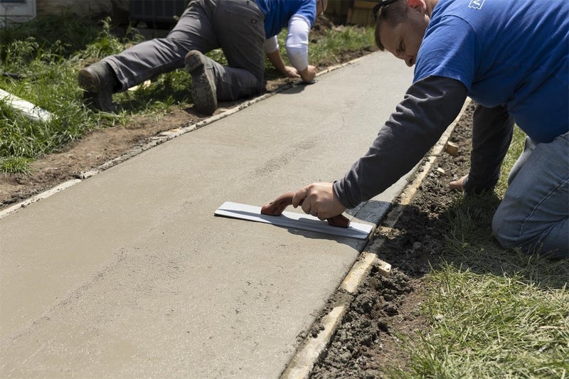 MARSHALLTOWN Concrete Apprentice Tool Kit in Canvas Bag, Includes 6 Concrete Tools, Finishing Trowel, Hand Float, Groover, Edger, Wood Float, Margin Trowel, Made in the USA, CTK2 - Image 3