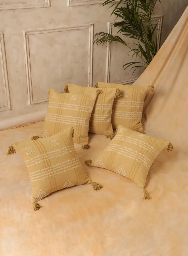 سانسكريتي هومز sanskrutihomes Striped Cotton Cushion Cover - 45x45cm