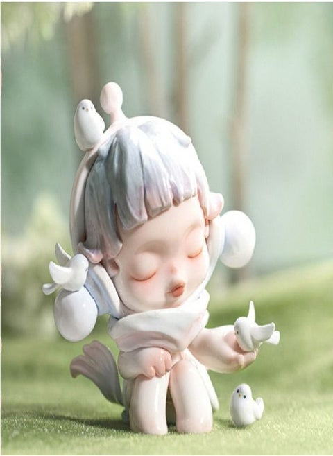 MART SKULLPANDA Warmth Series Action Figure Toy Chirping