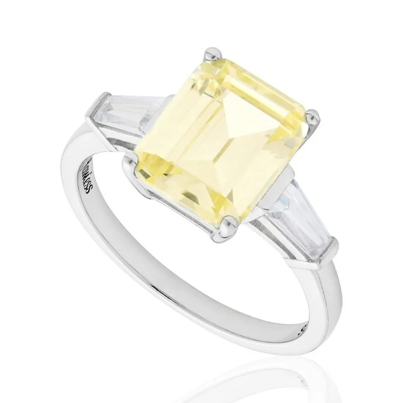 BUCKLEY LONDON BUCKLEY LONDON THE FLAWLESS COLLECTION - CANARY BAGUETTE TAPERED BAGUETTE SHOULDER RING